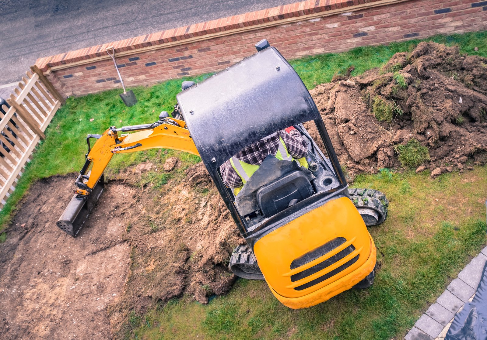 Required Excavation Equipment: Why It’s Important To Have The Right Tools